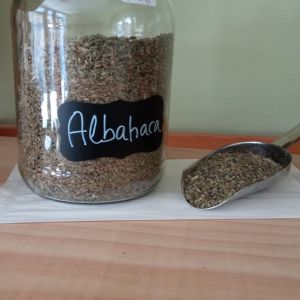 Albahaca, hoja cortada (mínimo 50 gr)