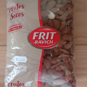 Almendras al natural con piel, 1000 gr.